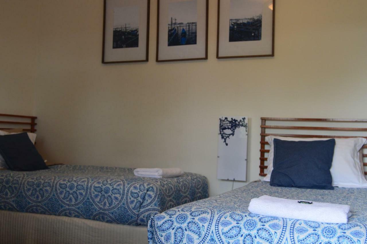 Suites On Avon York Eksteriør bilde